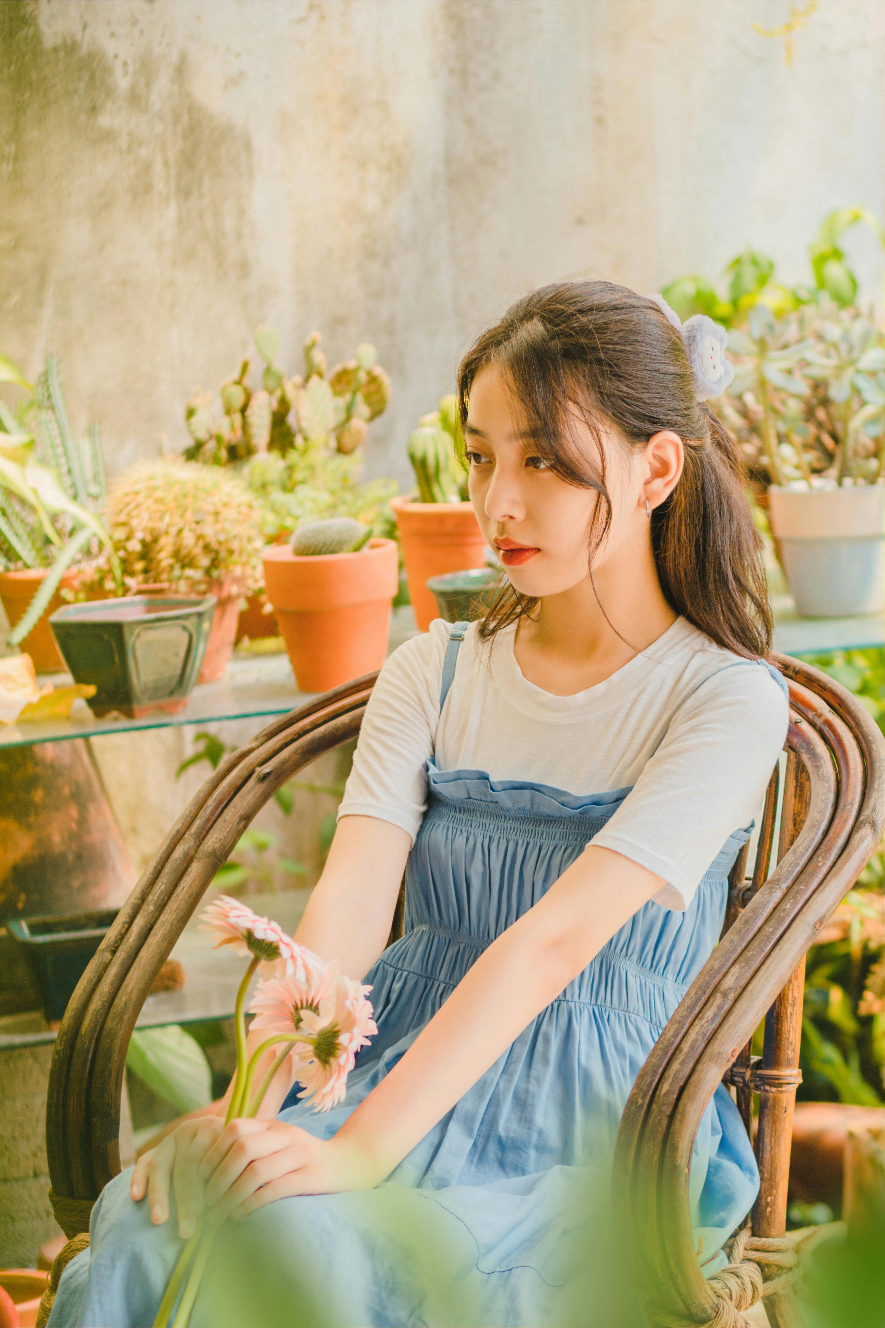 目的地图片：街头氛围人像与旅行风景